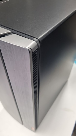 Računalnik Lenovo IdeaCentre 720-18ASU - Tower / AMD Ryzen™ 5 / RAM 16 GB / SSD Disk