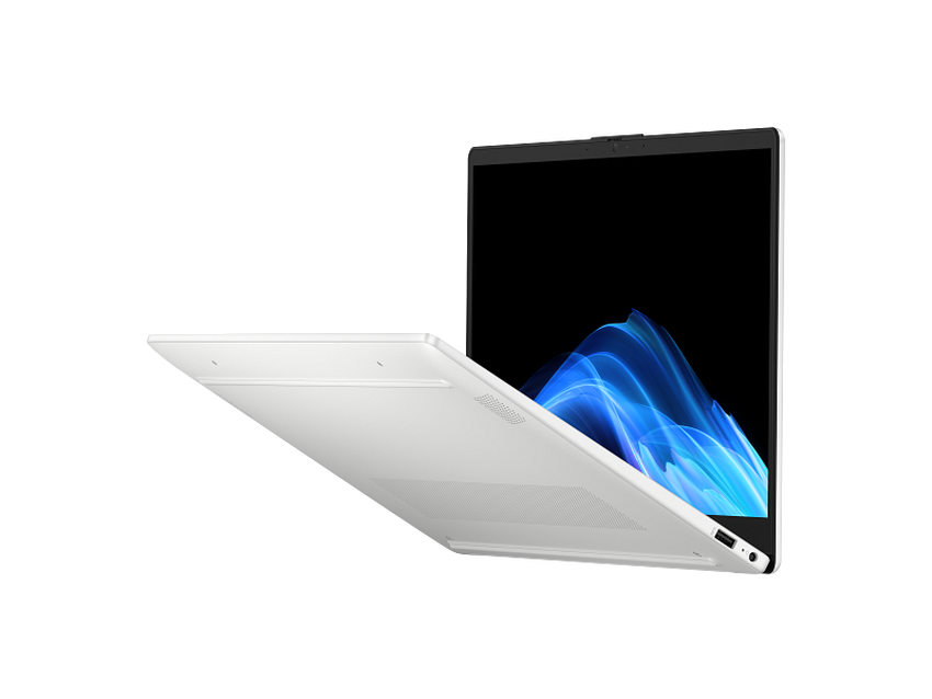 Prenosnik HP OmniBook 3 NGAI 15-fn0007np | Ryzen  AI 5 330