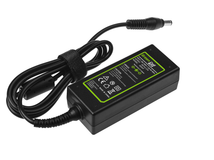 Green Cell PRO polnilec / AC Adapter 19V 2.37A 45W za Toshiba Satellite C50D C75D C670D C870D U940 U945 Portege Z830 Z930 (AD54P)